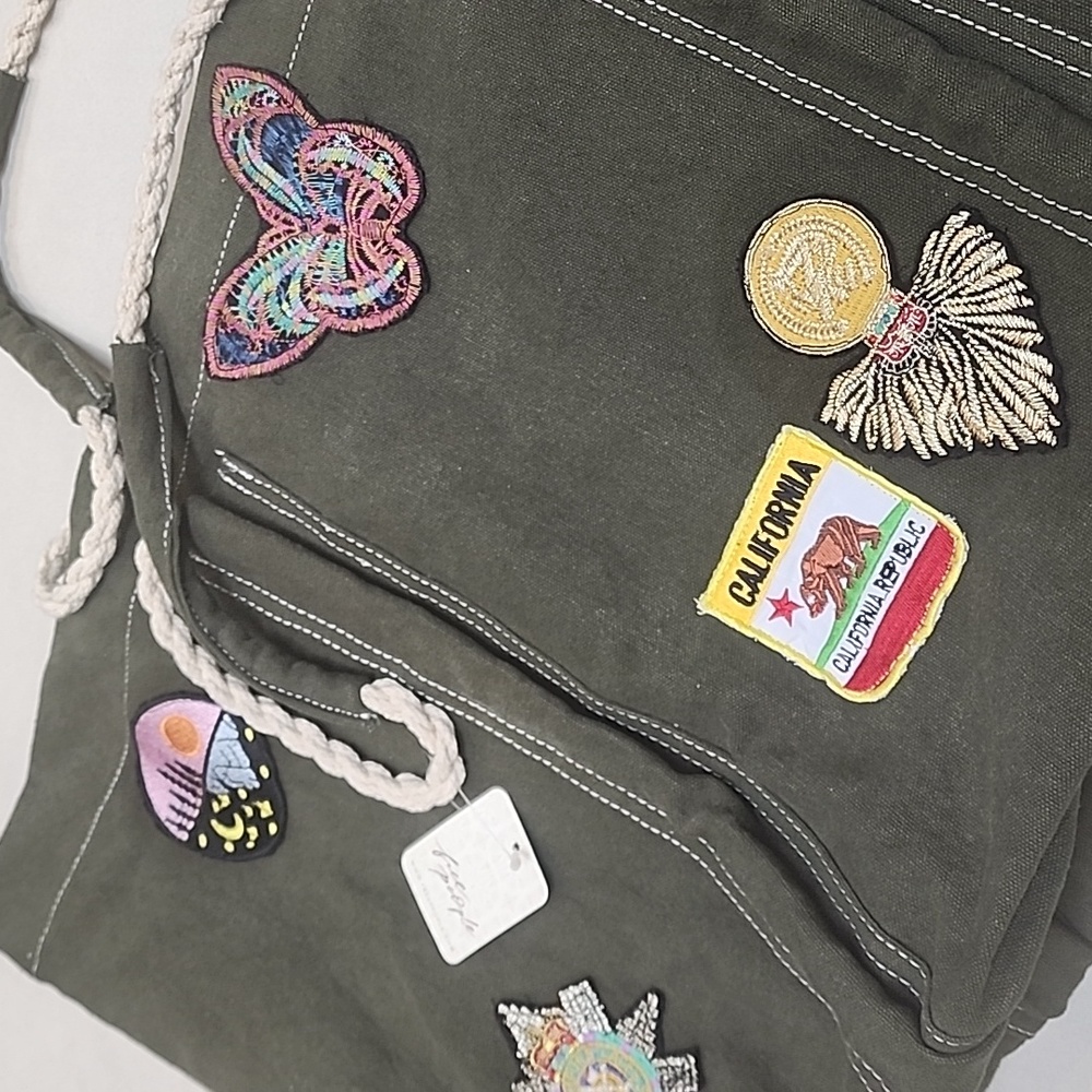 NWT Free People Been There Badge Tote Bag (Extra Large) - Picture 6 of 12